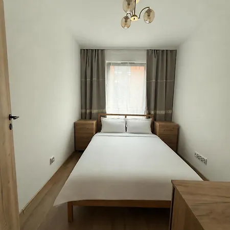 Justinrent Palatium 31 Daire Legnica