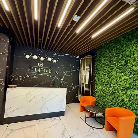 Justinrent Palatium 31 דירה *